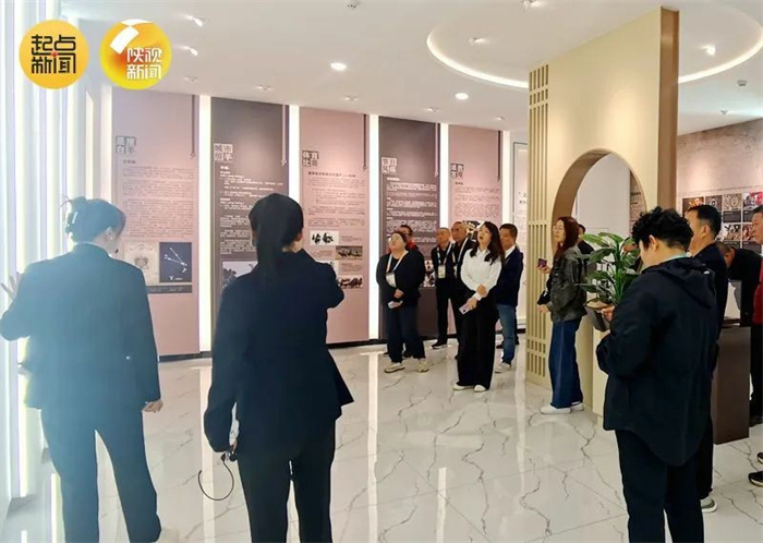 1730346405140481.jpg 640.jpg